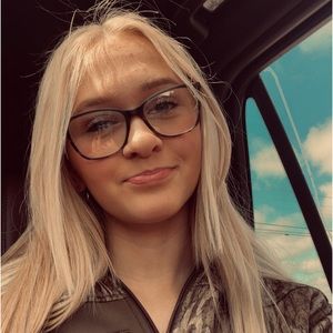 Meet your Posher, Brylee